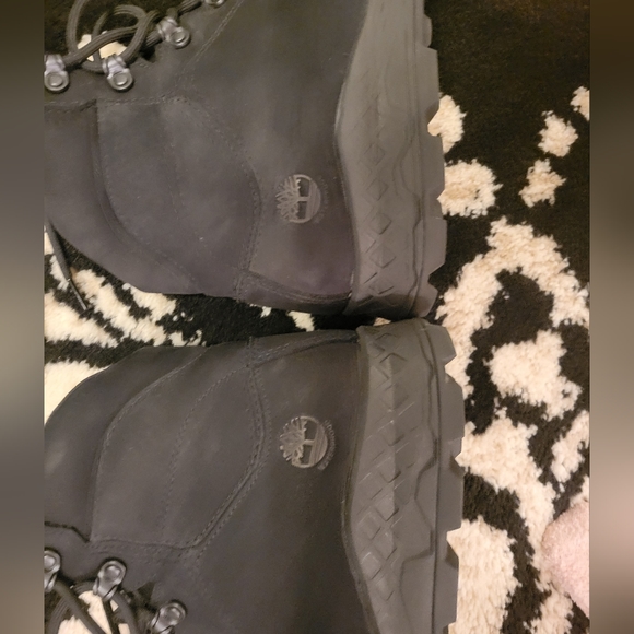 NWOB!  TIMBERLAND  Size 13... Men's black suede boots - Picture 9 of 9